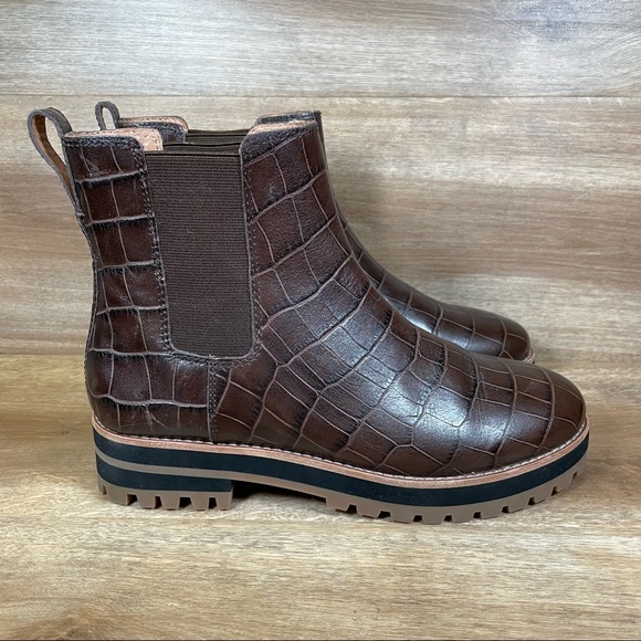 Madewell The Ivy Chelsea Boot In Croc 